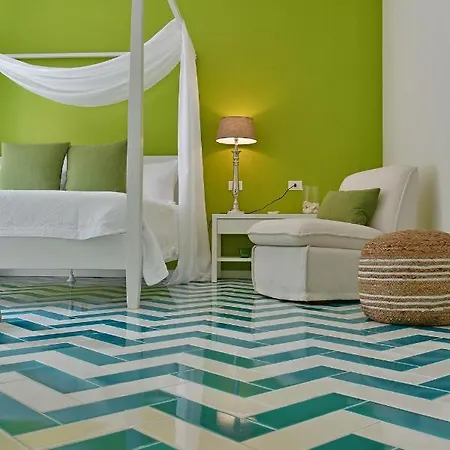 La Casa Di Joy -Luxury Suites Bed & Breakfast Cefalù
