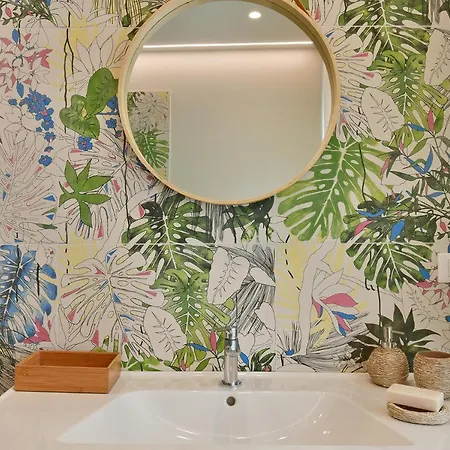 La Casa Di Joy -Luxury Suites Bed & Breakfast Cefalù
